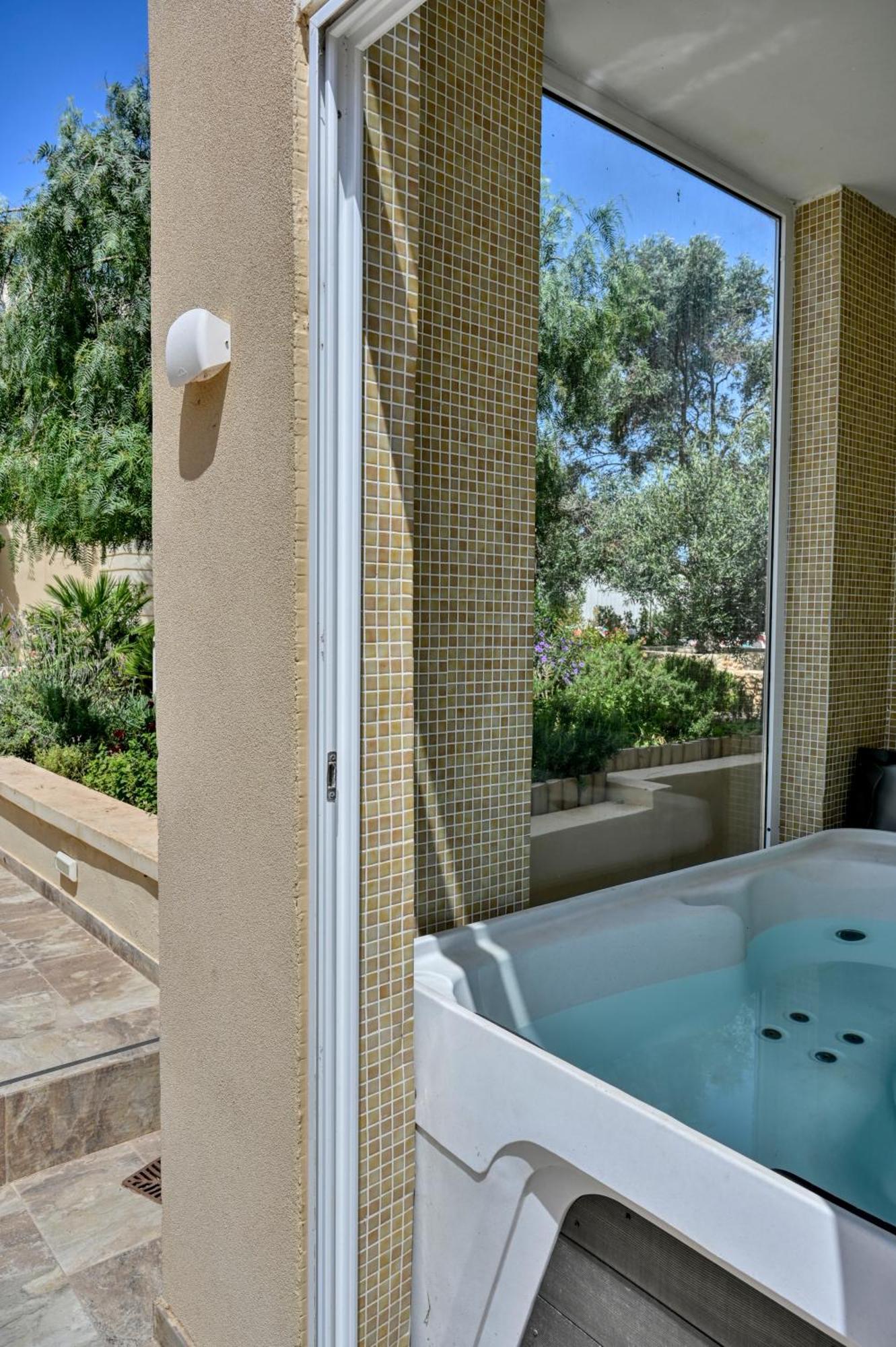 Għajnsielem Ta Benna Villa מראה חיצוני תמונה